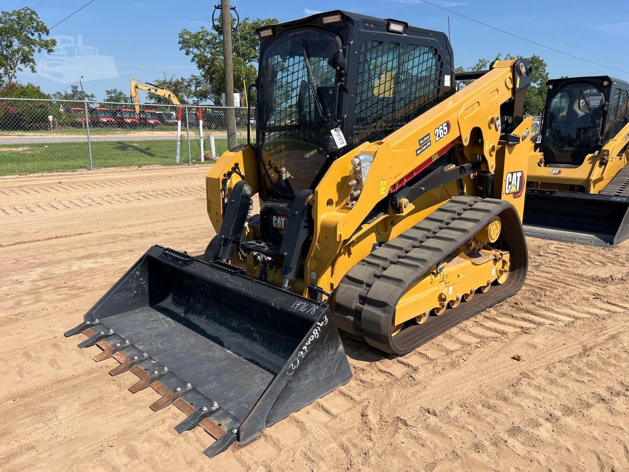 2025 CATERPILLAR 265 HI-FLOW XPS Compact Track Loader