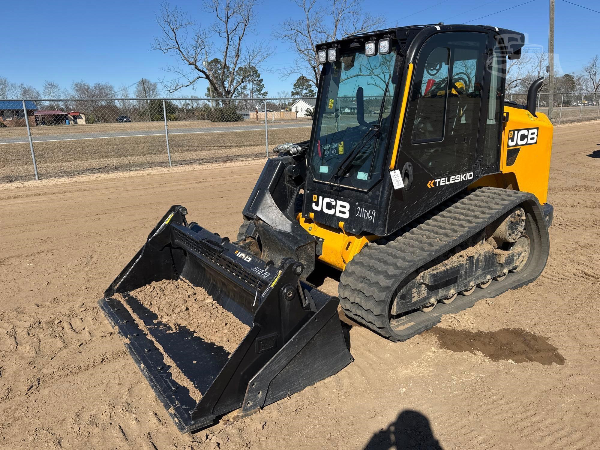 2024 JCB 3TS-8T Compact Track Loader